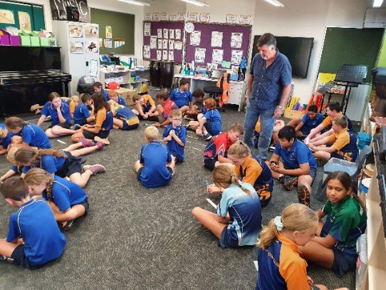 David Morgan facilitating a workshop at Karratha Primary School